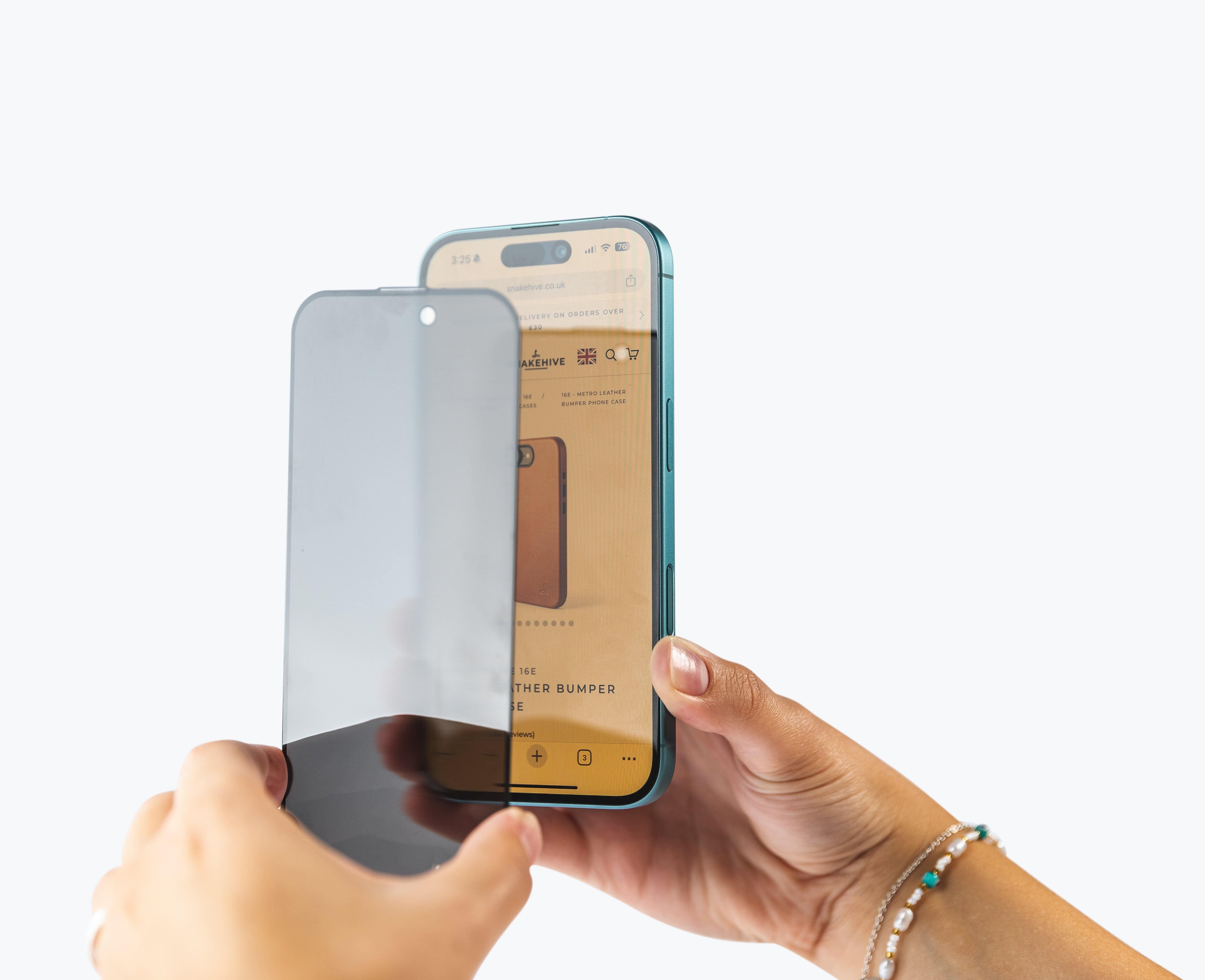 Google Pixel 10 / 10 Pro - Privacy Glass Screen Protector (x2)