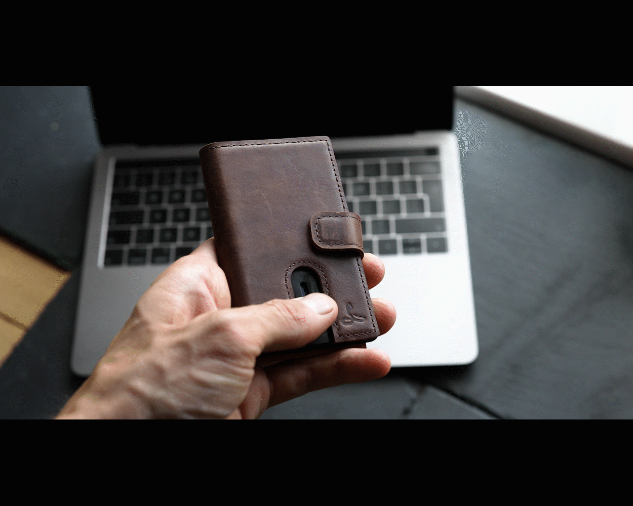 Vintage Leather Smart RFID Wallet