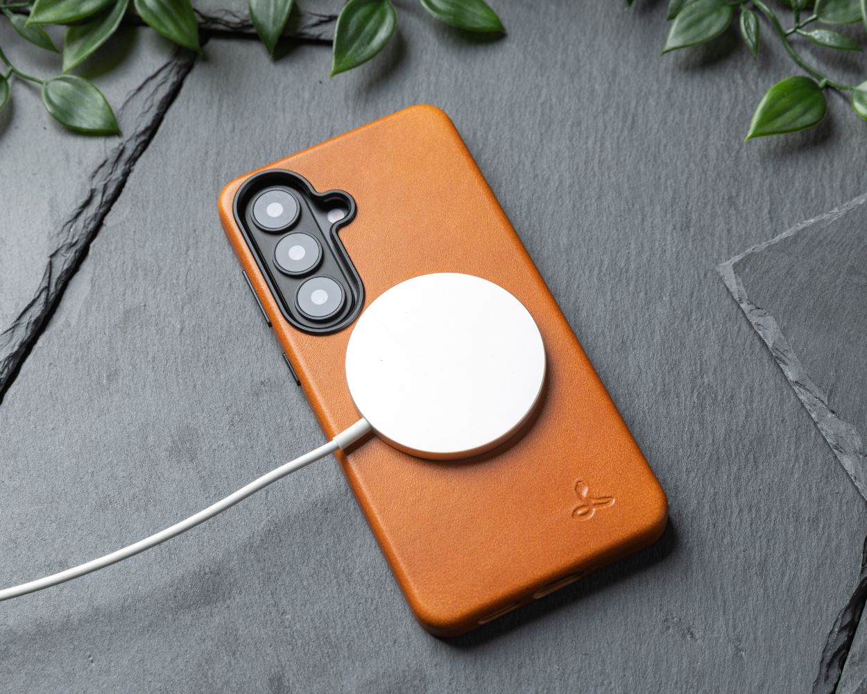 Samsung Galaxy S26 - Metro Slim Leather Phone Case