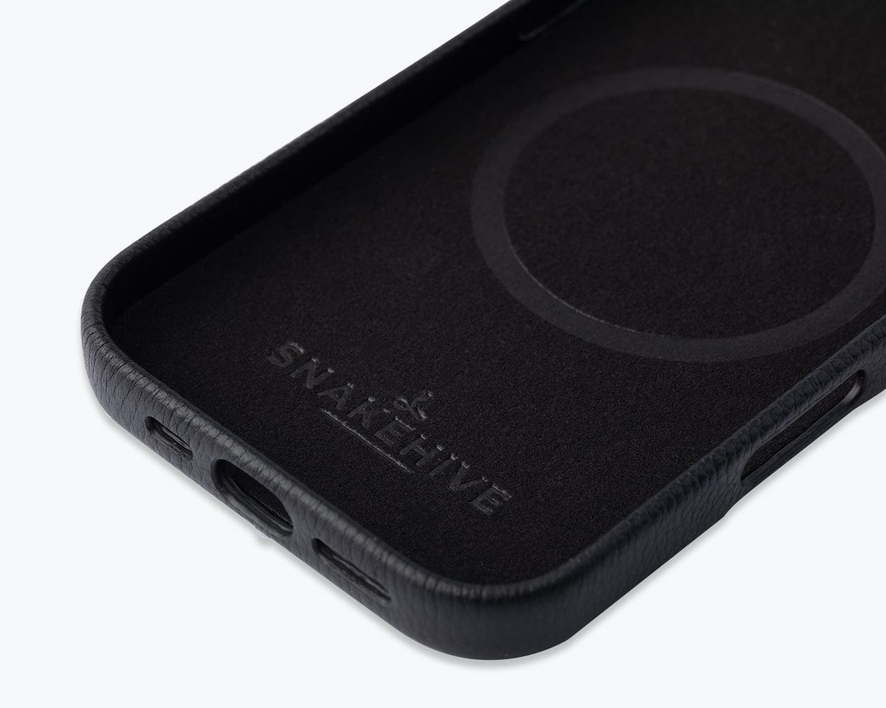 Apple iPhone 16 Pro - Metro Slim Leather Phone Case