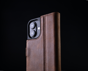 Snakehive Custodia in Vera Pelle per iPhone 16 - Elegante Snakehive Custodia in Vera Pelle per iPhone 16 - Elegante