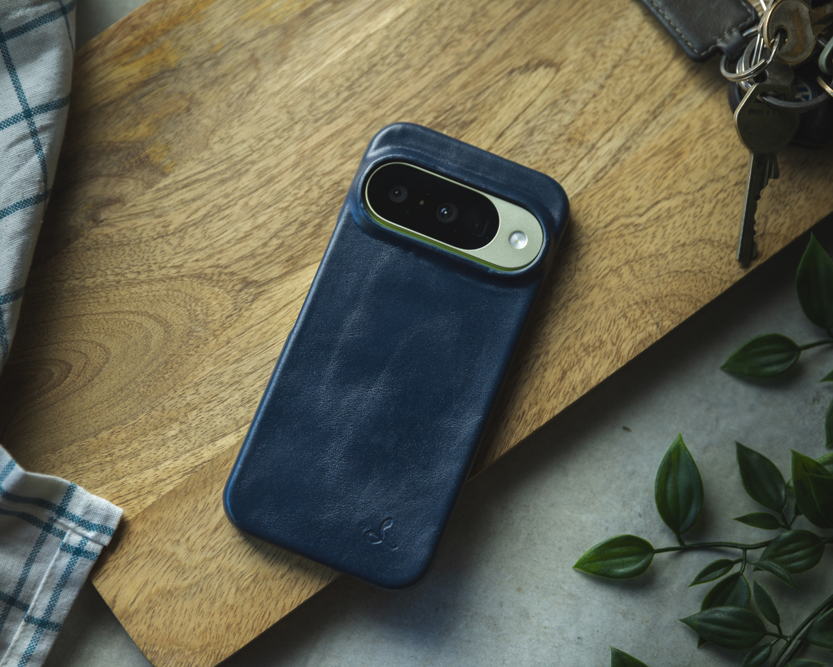 Google Pixel 11 Pro XL - Metro Slim Leather Phone Case