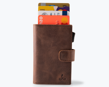 Vintage Leather Smart RFID Wallet | Snakehive