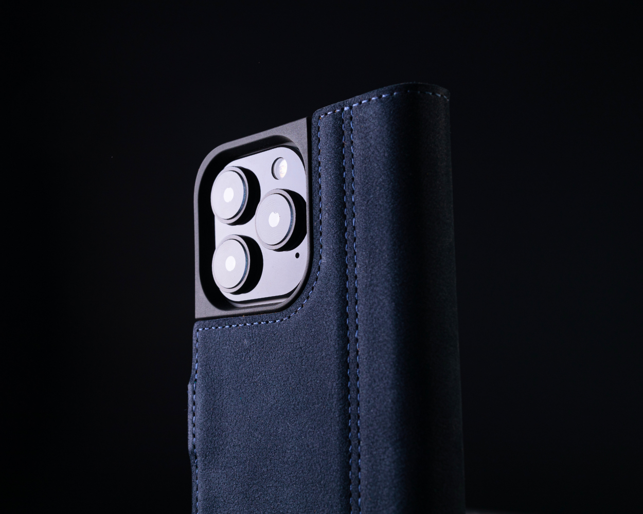 Apple iPhone 16 Pro Max - Vintage Leather Wallet Phone Case