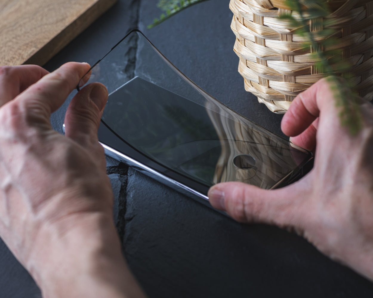 Premium Tempered Glass Screen Protector - Samsung Galaxy S10 Plus