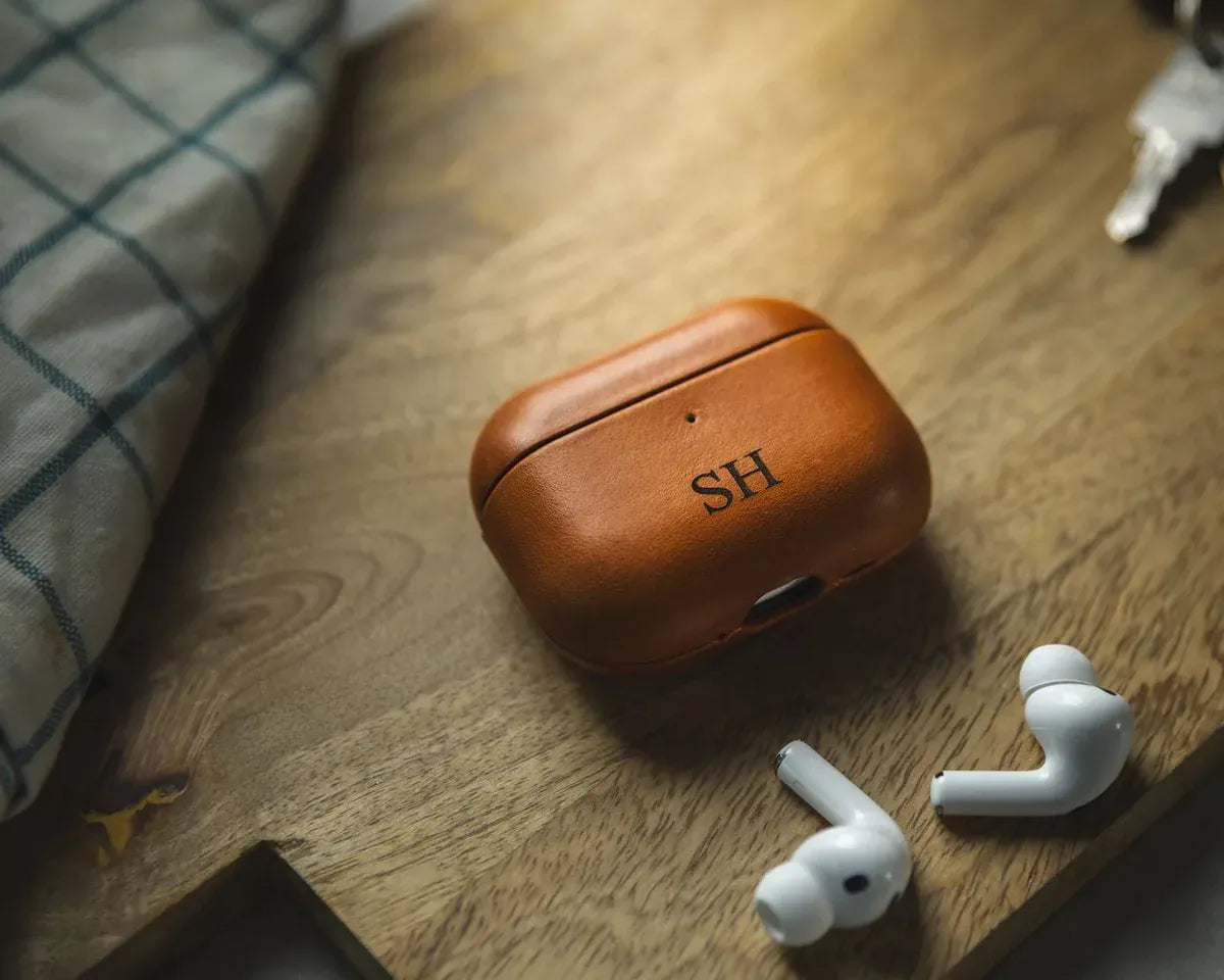 Snakehive Accessories Apple AirPods Pro 3 - Metro Leather Case Apple AirPods Pro 3 Leather Case | Snakehive