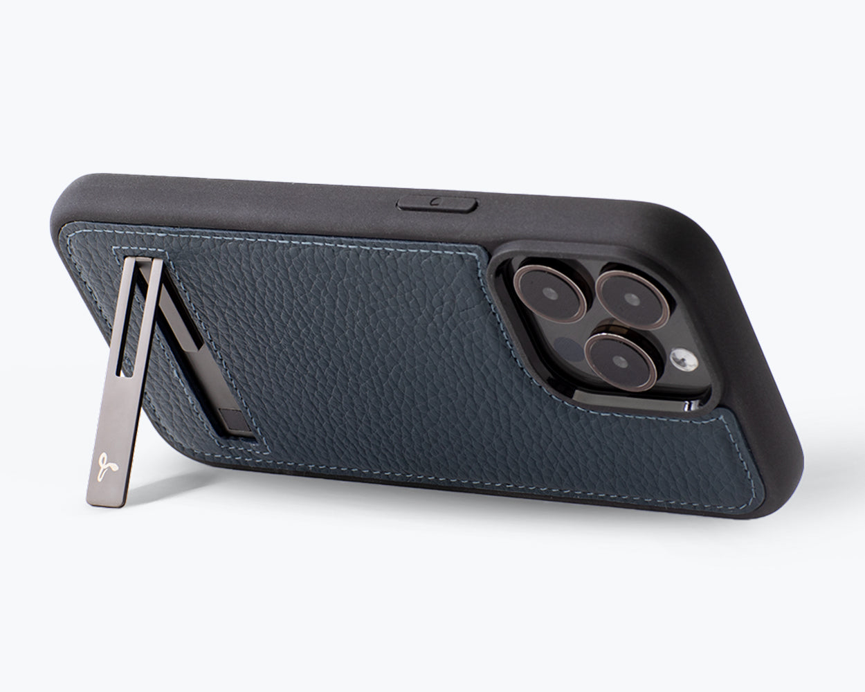 Apple iPhone 15 Pro Max - Metro Leather Phone Case