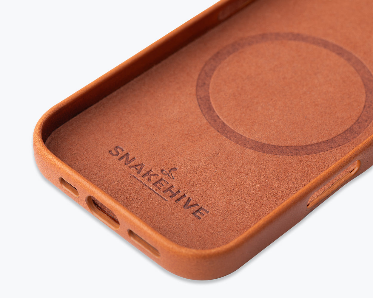 Apple iPhone 17 - Metro Leather Bumper Phone Case