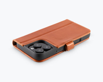 Apple iPhone 16 Pro Max | Leder Handyhülle