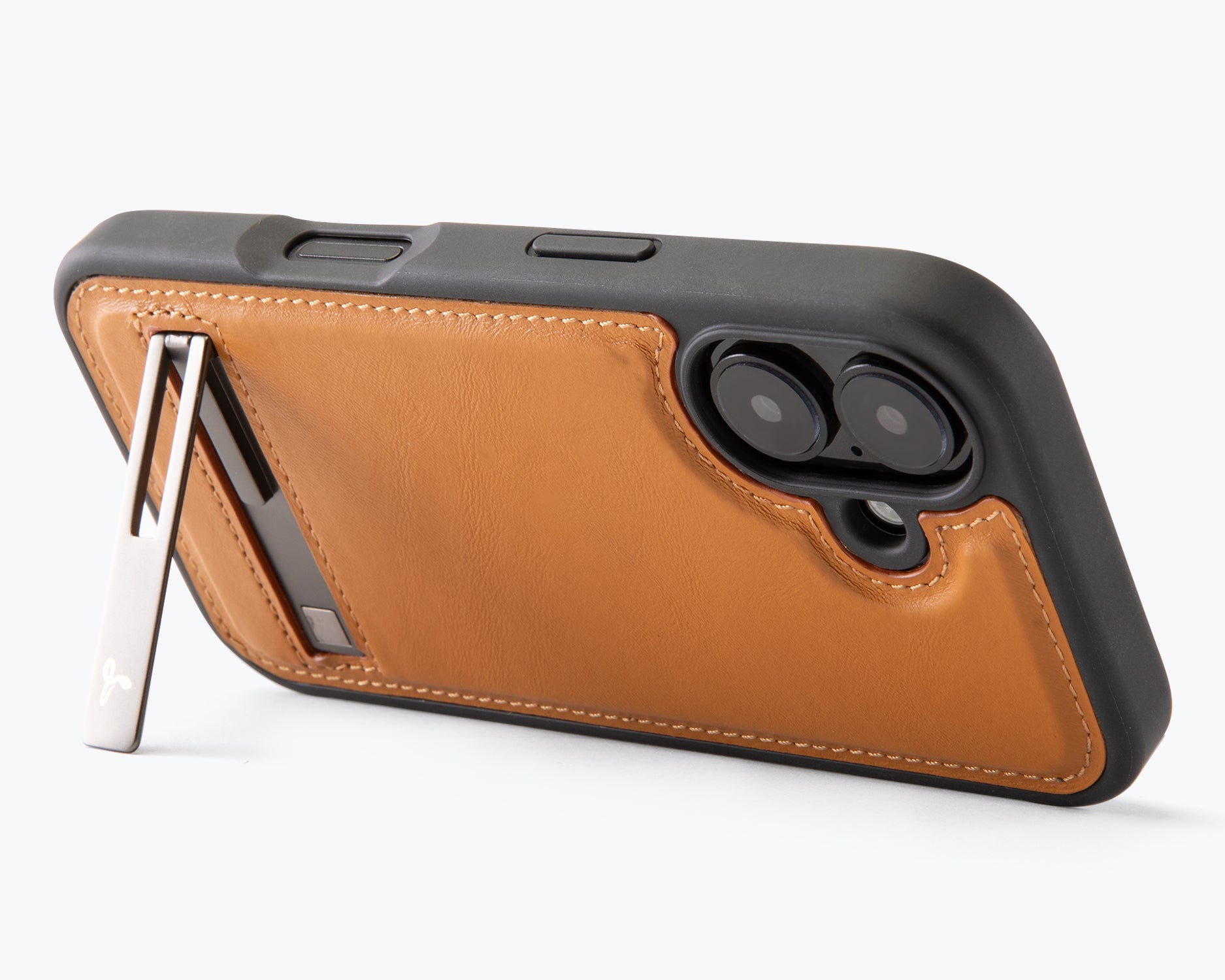 Apple iPhone 16 - Metro Leather Phone Case